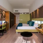 La (adults Only) 阿尔戈法